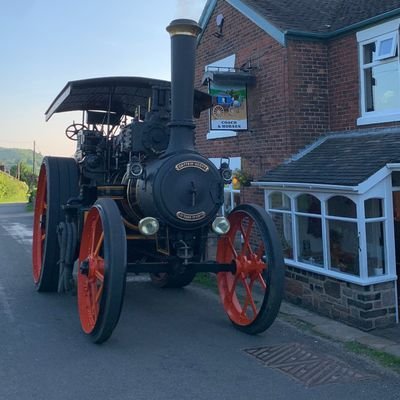 Cheshire country pub.
Delicious food🍽
Traditional ales.🍻
Dog Friendly.🐕
Family friendly.
Quiz nights
Specials Nights
Best views in Congleton