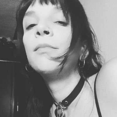 olasoyclare's profile picture. a nadie le importa esto