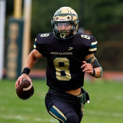 Connor Dietz
QB1/ATH #8  6'1 185 lbs.⏫️
Brick Memorial HS - 
C/O 2024 - 3.2 GPA -  NCAA ID: 2205553935 -
https://t.co/OUNSD2D3gn