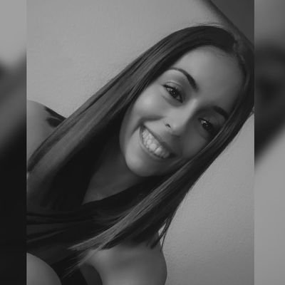 SiAzMar_'s profile picture. Cuando creas que ya no puedes, inténtalo una vez más.
Guerrera🤘