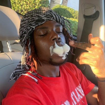 demon4mikey's profile picture. wassup I’m mike. pan(top)