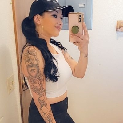 manzobaby928's profile picture.