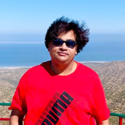 Tech Strategic Marketing Professional, Fmr Director @cloudatsol, #EIU Lumpkin School of Business Alum, Microsoft Associate (Network Security), & loves cooking🥘