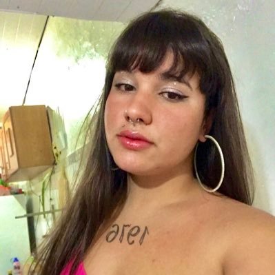 luccasreh's profile picture. gostosa e desequilibrada