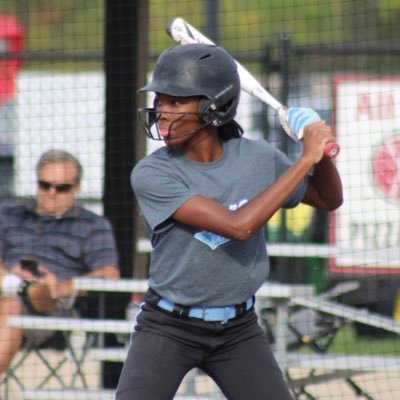 @ILChillGold 14u, #17, Centerfielder, Lefty hitter, L/H throw 🥎 USSSA All American DI, Extra Innings top 100, #getchilly, #southpawstrong