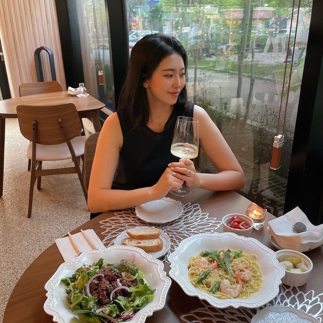 Shytel113212's profile picture. Success is never lazy, lazy people only steal failure.