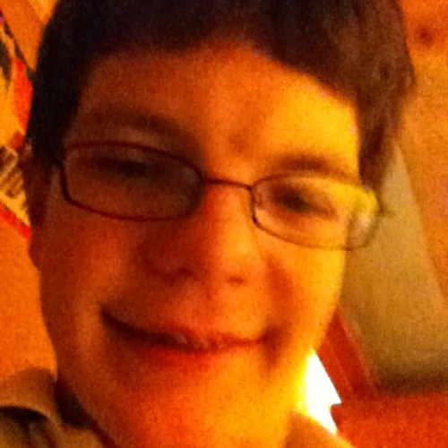 bibleradionews's profile picture. We will update this information every day.