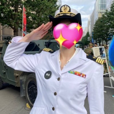 Be1yTokage's profile picture. アニメも漫画も映画もドラムもお花も料理も好き。よくそこら辺を徘徊してまする〜。動物(人間含め)好きだけど人見知り♡得意技はお魚を綺麗に食べること🐟