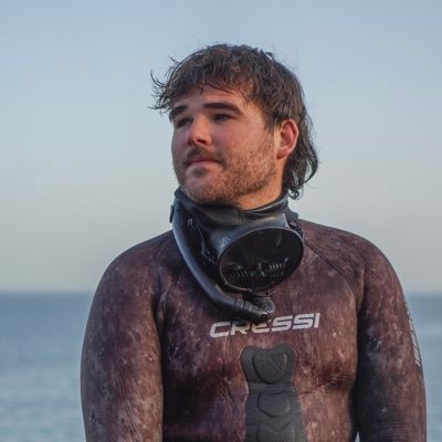 Award-winning Underwater Photographer | Marine Biologist | MSc. Marine Vertebrate Ecology  @exetermarine | Isle of Wight / Solent Marine Conservation!