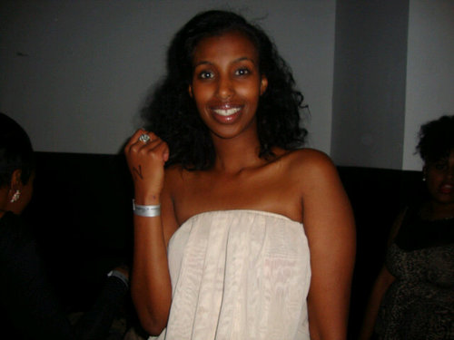 333srayray's profile picture. 