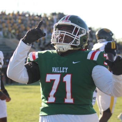 6’2 295 C/OG/TE @msvalleyfb 🔴🟢 /GOD first 🙏🏾HattiesBURG product JUCO product