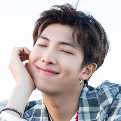 𝙰𝚛𝚖𝚢 𝑶𝑻7 • Fan account • #방탄소년단 #보라헤 • 97 line💜 Minha outra conta @VickChiarini foi suspensa 😔