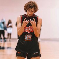 Noah Neumann(@nnsquad__) 's Twitter Profile Photo