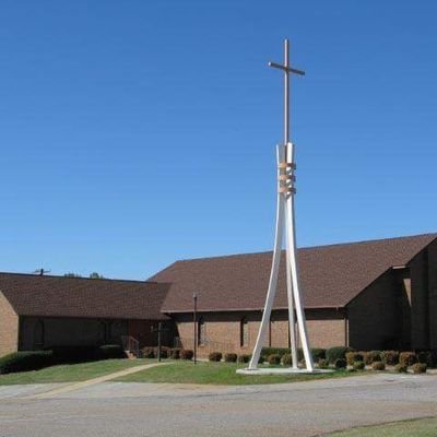 We are a confessional, liturgical congregation of the Lutheran Church Missouri Synod (LCMS).