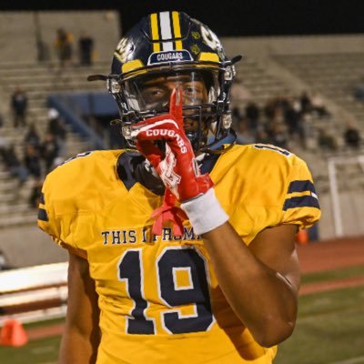 #JUCOPRODUCT !! 6’4 195lbs | Safety @ College of the Canyons | 3.24 gpa | 3 for 2. NCAA #2312178685 FCS Offer:1