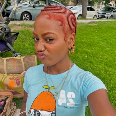 softcntered's profile picture. Spelman alumna ✧⁎⁺˳✧༚ Dm me for prints 🧚🏾‍♀️