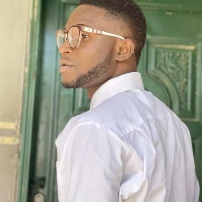 Adebestaded's profile picture. A graduate of kwara state university, malete, https://t.co/i9U7SOSe9N entrepreneur and a proofreader, smart and hardworking.