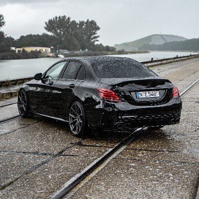 happycars_ota's profile picture. 