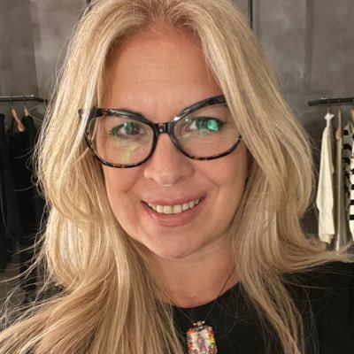 LIZAMARJD's profile picture. 