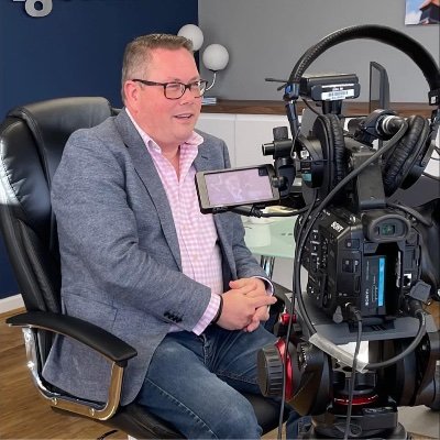 Andrew_Simmonds's profile picture. You gotta make your own kind of music, sing your own special song; even if nobody else sings along.
[views my own]