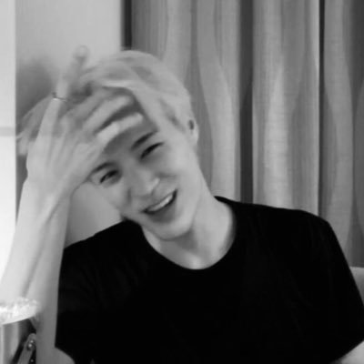 theycallmefeem's profile picture. ไม่มีลิมิตชีวิตเกินร้อย