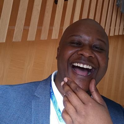 VilakaziTM's profile picture. Tuks alumni 🎓 Wine afficionado🍇 El Gran Santo on the mantle.