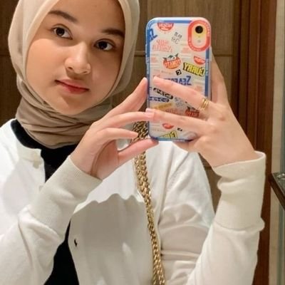 monalisahusnah's profile picture. sukai aku