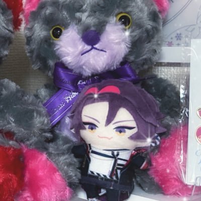 25↑関西 【volta箱推し専垢】本垢@riruna23
2022.07.16～💕**最推し♦️☕️ **ひばりすた**
 ⚠︎自我強⚠︎ﾘﾄﾘﾝ必読⚠︎RT多め