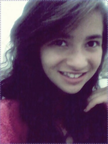 Baiana 13 anos.

Que tal você Perto de mim ? ♥

Yes, I want you near me. :D