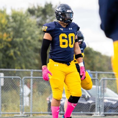 #60 Trust GOD Always |OL| |6'5 285 Lbs| |Squat 570| |Bench 340| |Clean 265| | 🐝RCTC Football | MCAC 2nd team all conference #jucoproduct Adams State commit