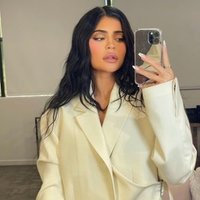 roshini (@roshini61648893) 's Twitter Profile