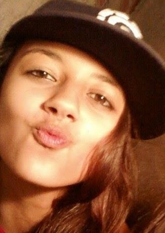 Corinthiana,canceriana,adoro ouvi e dança funk.
Mariida Te amoo s2