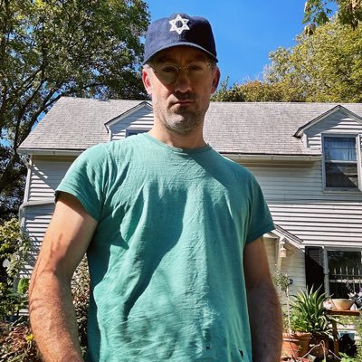 JoriSackin's profile picture. Author of Journey to the West : American Demons. Interested in country music, cognitive styles and card games.