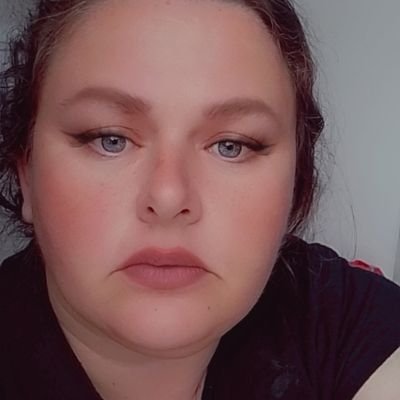 23fc424aeca4429's profile picture. 