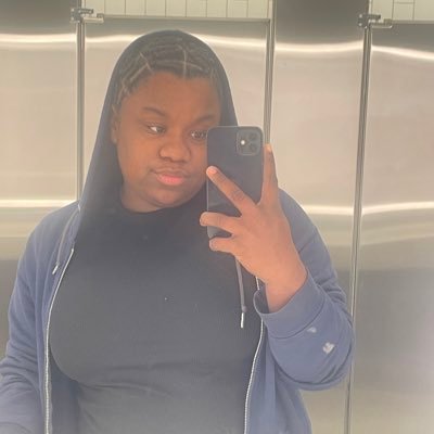 29. I occasionally game and talk a bit too much. #LLP💜🕊|| Twitch Affiliate