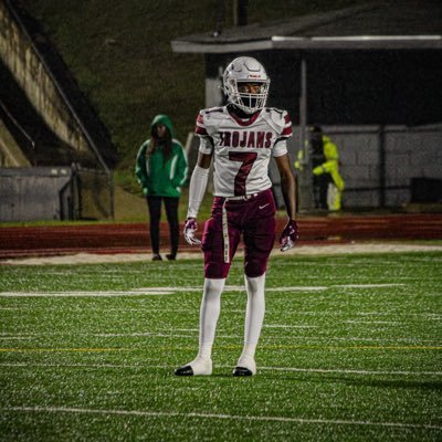 My name keyvonta cooper, i play football for Dougherty high school, and also runs track and I’m looking forward for great opportunities.
