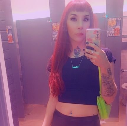 ☆🌒🌑🌘☆ Angela, 27, Music is life that's why our ❤️s have beats!