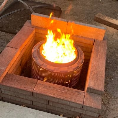 wafflestruth's profile picture. Lost but posting anyway: politics,  cars, wild trails, dumb jokes, and good eats. Figuring it out one tweet at a time 🇺🇸
