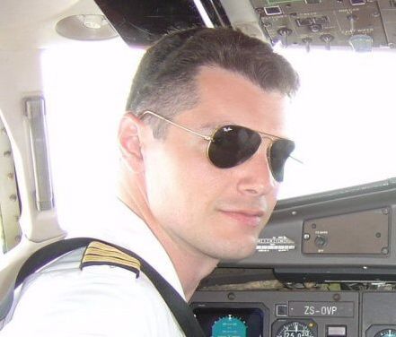 Piloto comercial. viajes. placeres.