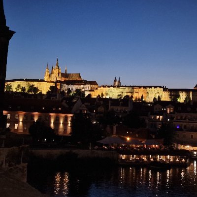 ImSushCartoon's profile picture. Im simply proud Indian..! 

Bjpeebhakts / Hate mongers / fear spreaders / community dividers - pls stay away!

 Backup: @ImSushCartoon2