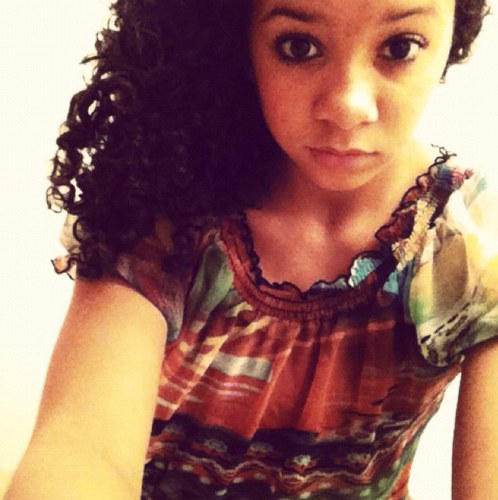 LaniaWright's profile picture. Yo! this is Lania...im VERY Athletic, can make poeple laugh! I LOVE Basketball,SINGING, Cheering, Running track, my family, & god3