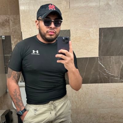 alexguerre96's profile picture. En constante cambio 🗣️🇲🇽🇺🇸
