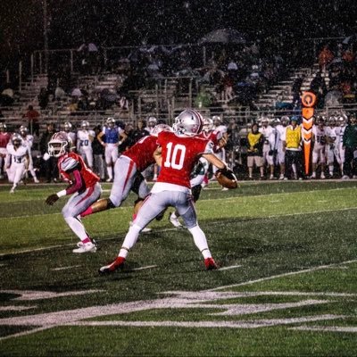 Fishers high school, Fishers, Indiana| c/o 2026 | QB | 6’ 175 lbs |phone number:3174205719| email: gagesturgill317@icloud.com|coaches#: (260) 273-1256