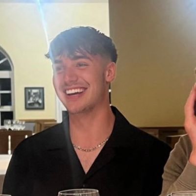 georgeblewettx's profile picture. UOP