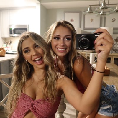 leeexxi__'s profile picture. 