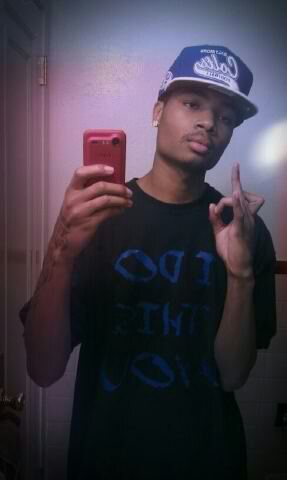BeatItBtcImBusy's profile picture. Free Streetz Free Duke Free Fat P!!!! Off Top #TeamRealniggasCircle #TeamRealfriends