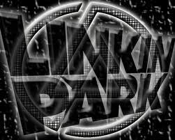 I'm a BIG BIG BIG fan of linkin park, and, i made this twitter, to my LP tumblr  http://t.co/geFnZMRQ73 (;