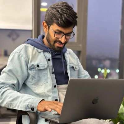 SnehAgrawal7's profile picture. 
