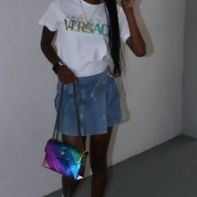 prettygirlnilaa's profile picture. 