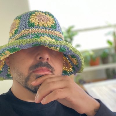 Svntv_Mverte's profile picture. ESLABÓN out now vía @hyperdub